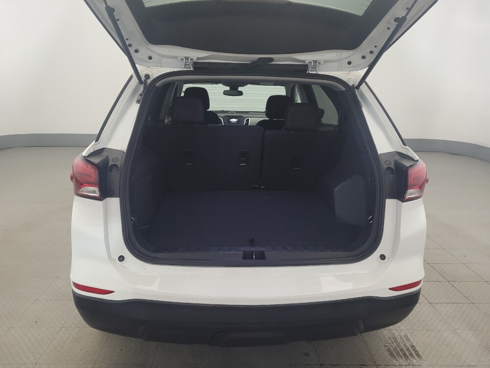 2022 Chevrolet Equinox in Pittsburgh, PA 15236 - 18143547 29