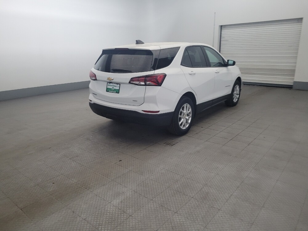 2022 Chevrolet Equinox in Pittsburgh, PA 15236 - 18143547 9