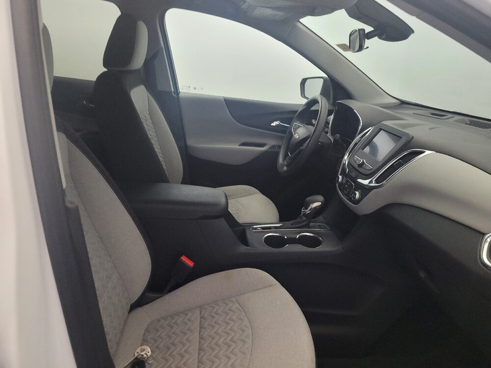 2022 Chevrolet Equinox in Pittsburgh, PA 15236 - 18143547 21