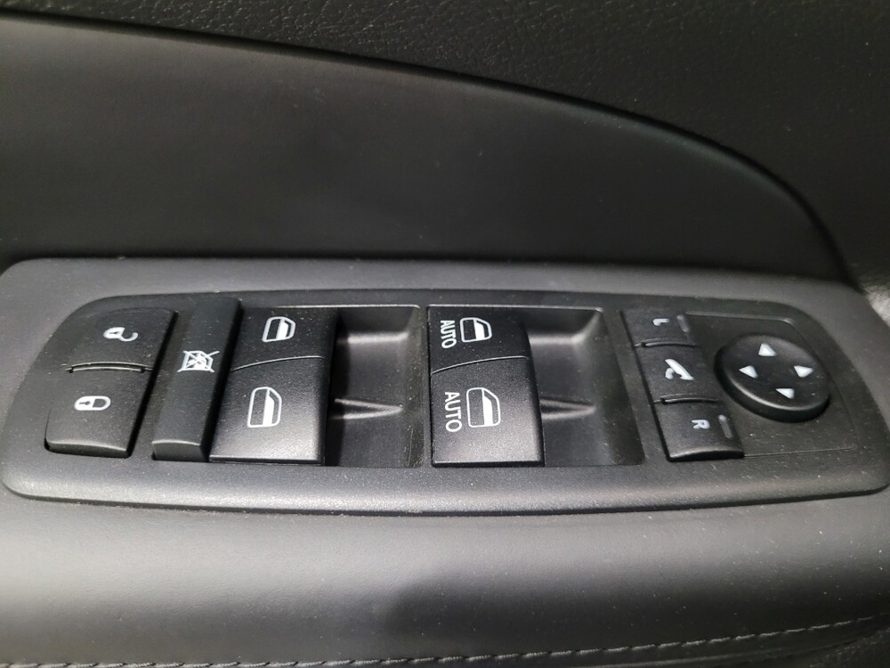 2018 Jeep Grand Cherokee in New Castle, DE 19720 - 18143548 27