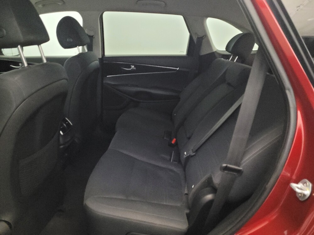 2019 Kia Sorento in New Castle, DE 19720 - 18143554 18