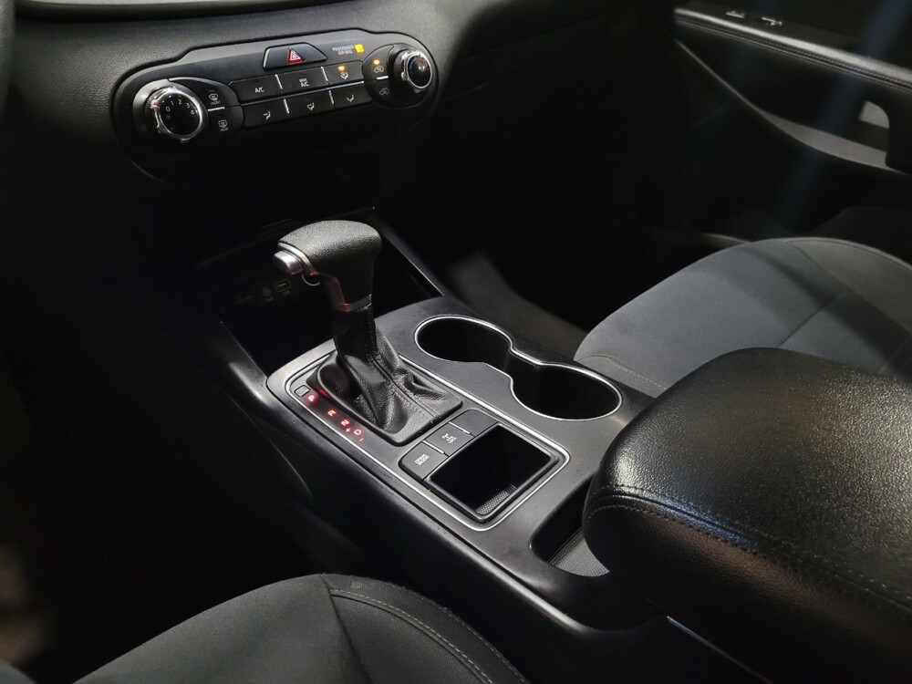 2019 Kia Sorento in New Castle, DE 19720 - 18143554 26