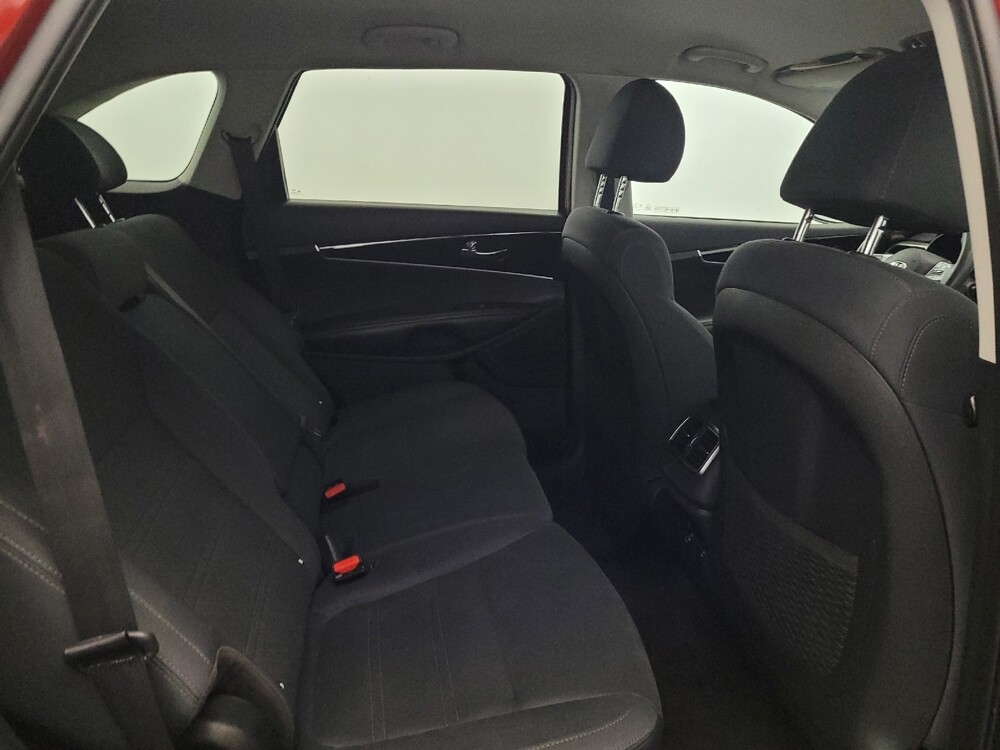 2019 Kia Sorento in New Castle, DE 19720 - 18143554 19