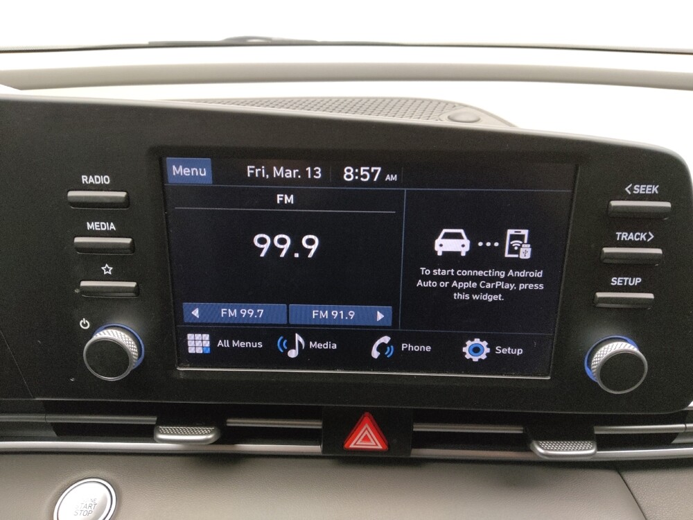 2025 Hyundai Elantra in Topeka, KS 66611 - 18143556 25