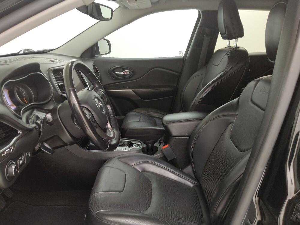 2020 Jeep Cherokee in St. Louis, MO 63136 - 18143559 17