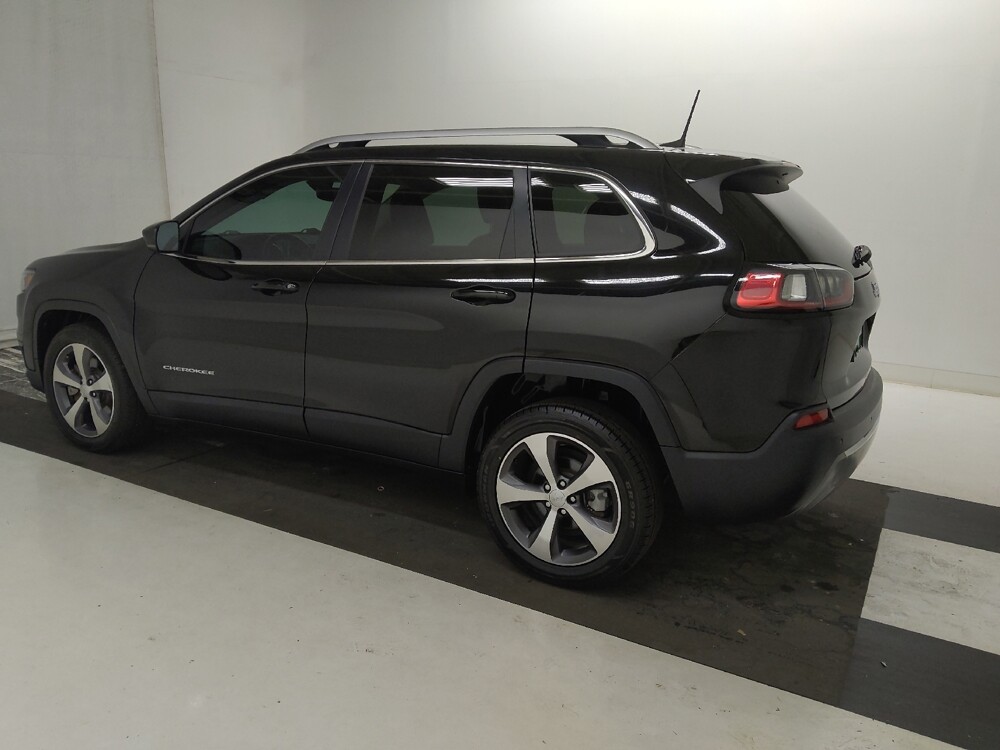 2020 Jeep Cherokee in St. Louis, MO 63136 - 18143559 3