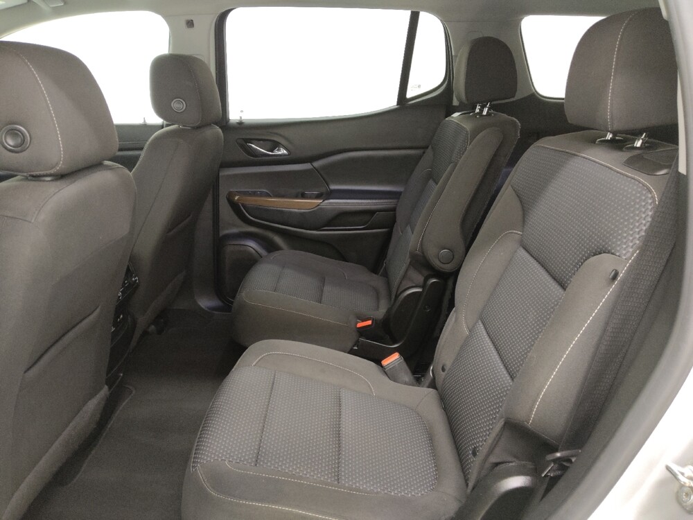 2020 GMC Acadia in St. Louis, MO 63136 - 18143561 18