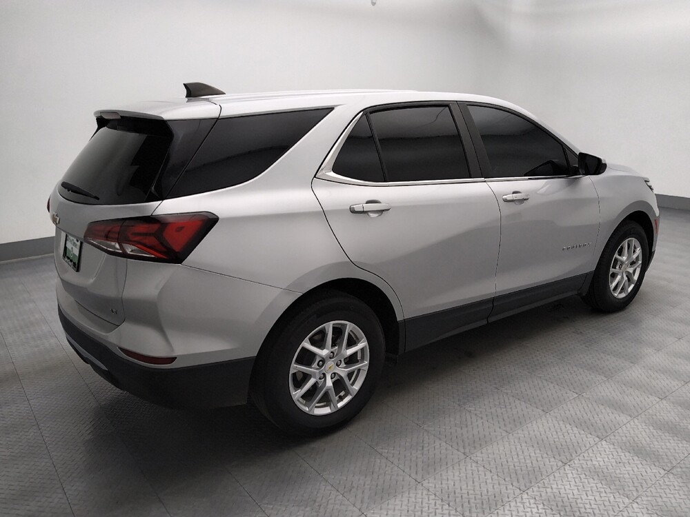 2022 Chevrolet Equinox in Gladstone, MO 64118 - 18143563 10