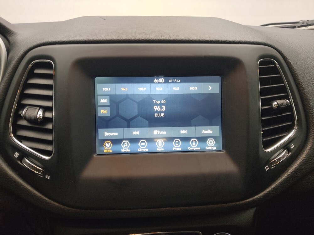 2021 Jeep Compass in Peoria, IL 61615 - 18143564 25