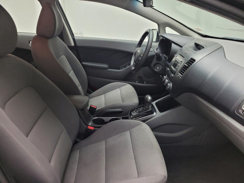 2017 Kia Forte in Eastpointe, MI 48021 - 18143567 21