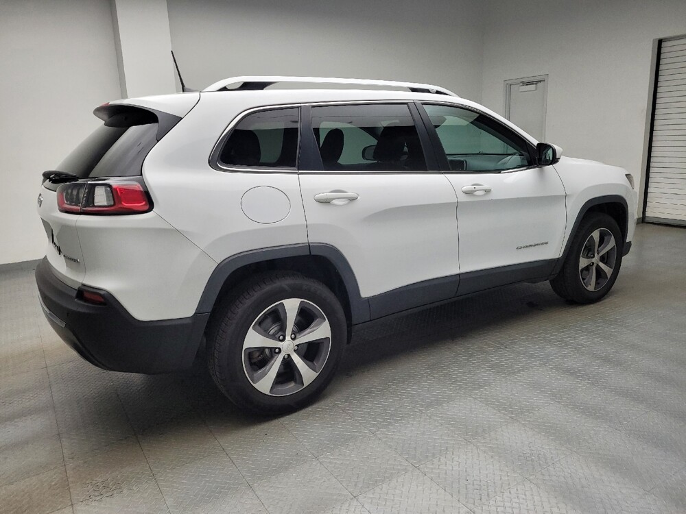2019 Jeep Cherokee in Eastpointe, MI 48021 - 18143568 10