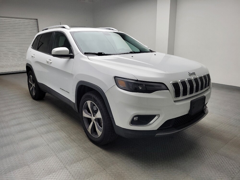 2019 Jeep Cherokee in Eastpointe, MI 48021 - 18143568 13