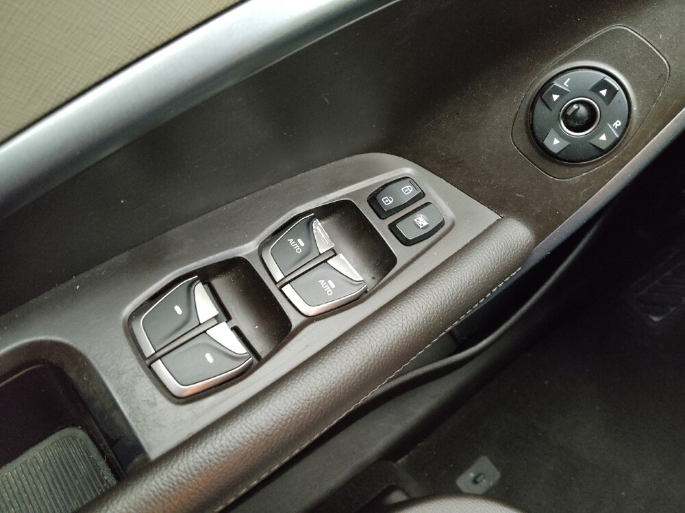 2018 Hyundai Santa Fe in Eastpointe, MI 48021 - 18143569 27