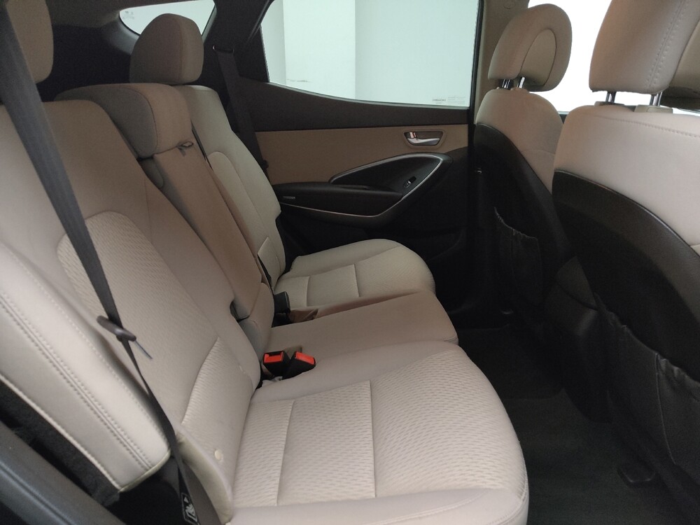2018 Hyundai Santa Fe in Eastpointe, MI 48021 - 18143569 19
