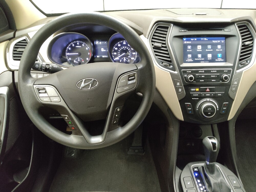 2018 Hyundai Santa Fe in Eastpointe, MI 48021 - 18143569 22