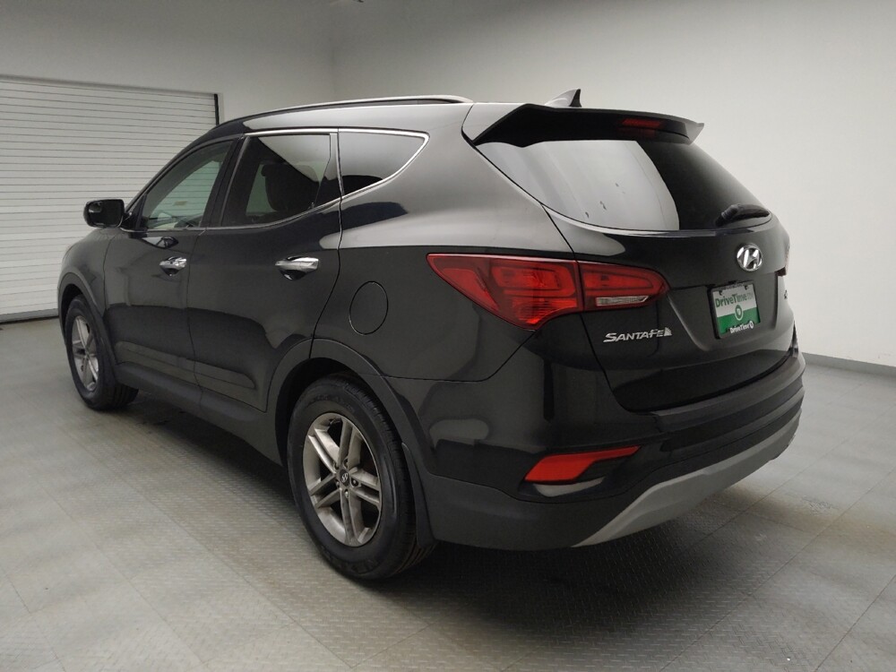 2018 Hyundai Santa Fe in Eastpointe, MI 48021 - 18143569 5