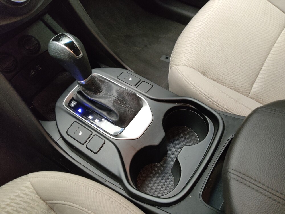 2018 Hyundai Santa Fe in Eastpointe, MI 48021 - 18143569 26
