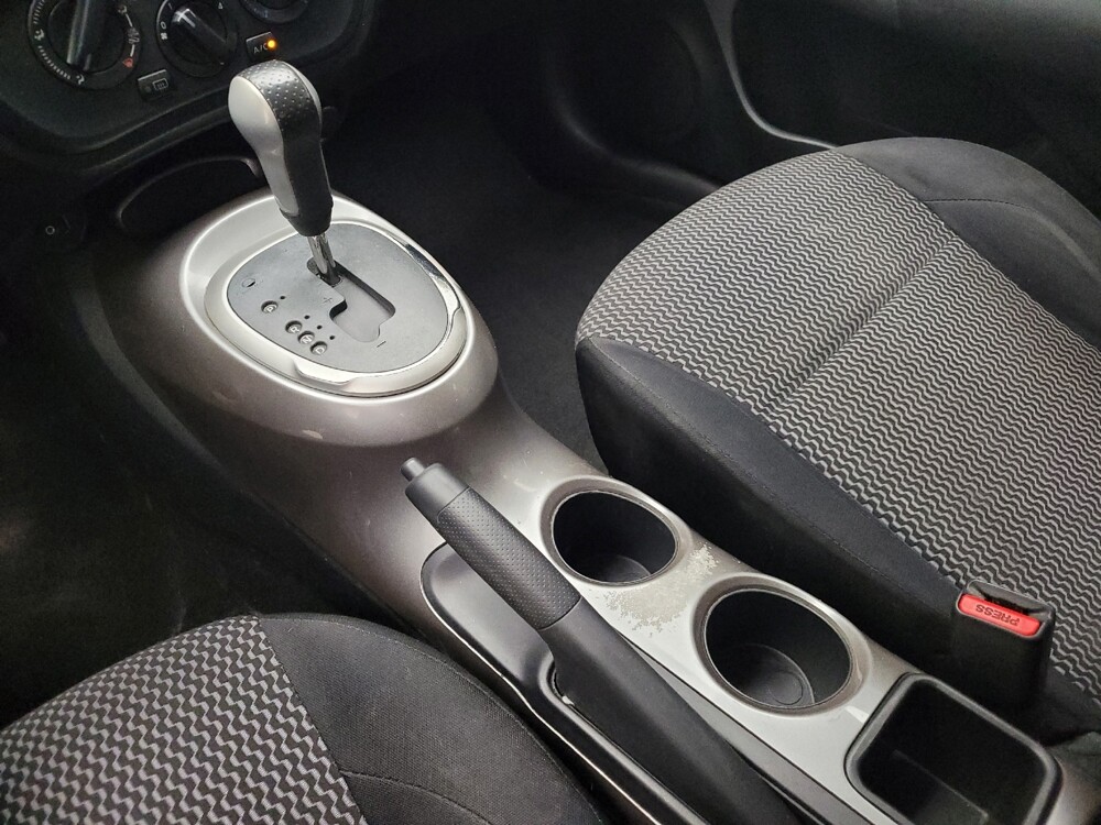 2016 Nissan Juke in Eastpointe, MI 48021 - 18143570 26