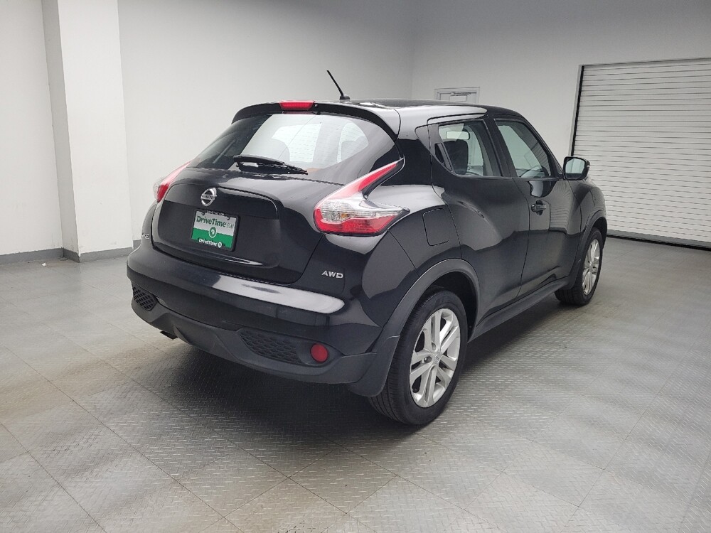 2016 Nissan Juke in Eastpointe, MI 48021 - 18143570 9