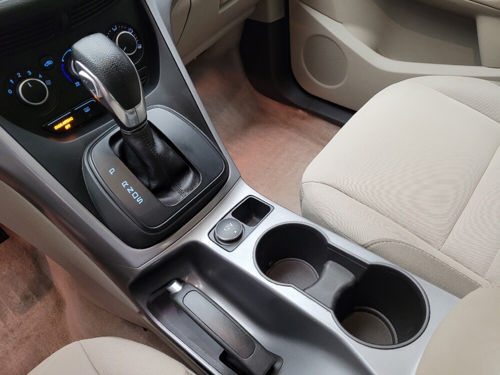 2015 Ford Escape in Eastpointe, MI 48021 - 18143571 26