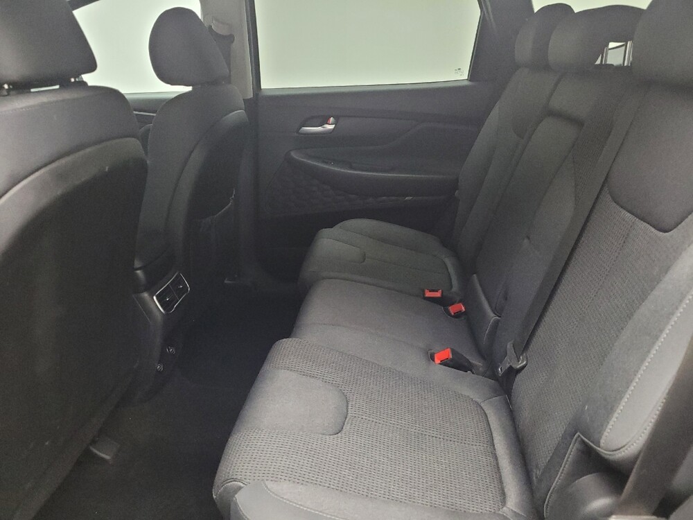 2022 Hyundai Santa Fe in Eastpointe, MI 48021 - 18143572 18