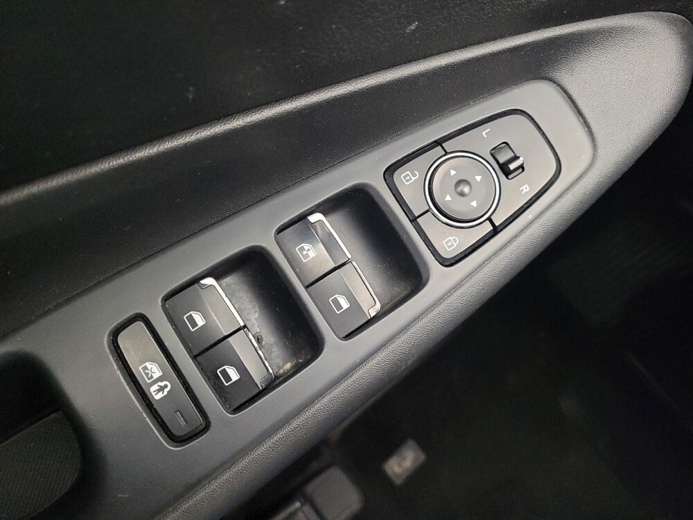 2022 Hyundai Santa Fe in Eastpointe, MI 48021 - 18143572 27