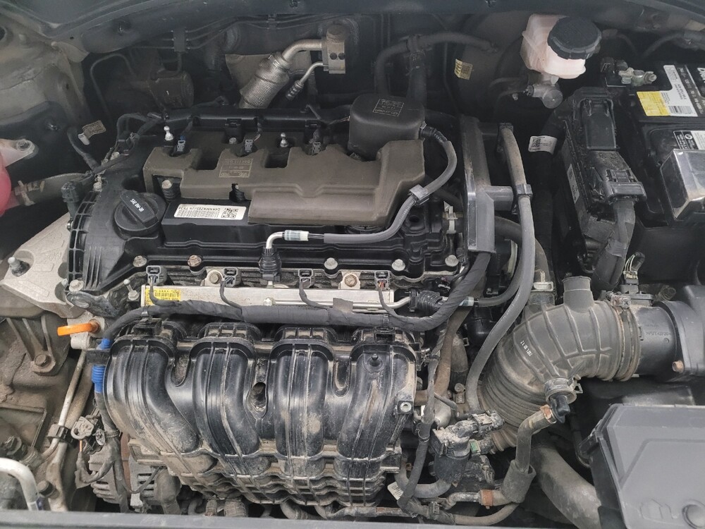 2022 Hyundai Santa Fe in Eastpointe, MI 48021 - 18143572 30