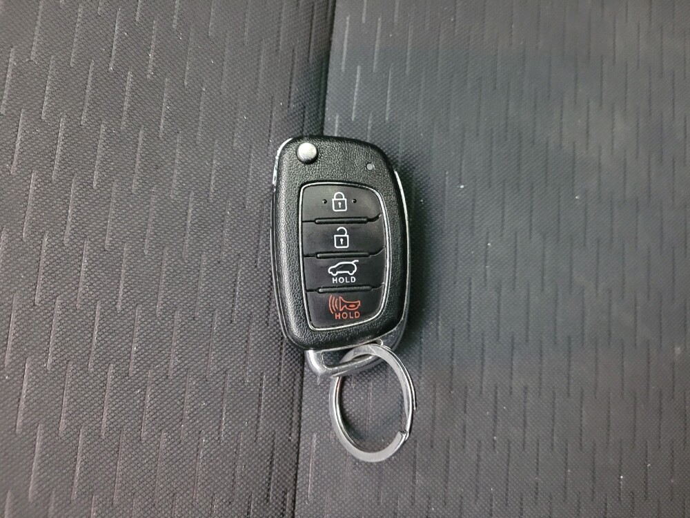 2019 Hyundai Tucson in Eastpointe, MI 48021 - 18143573 32