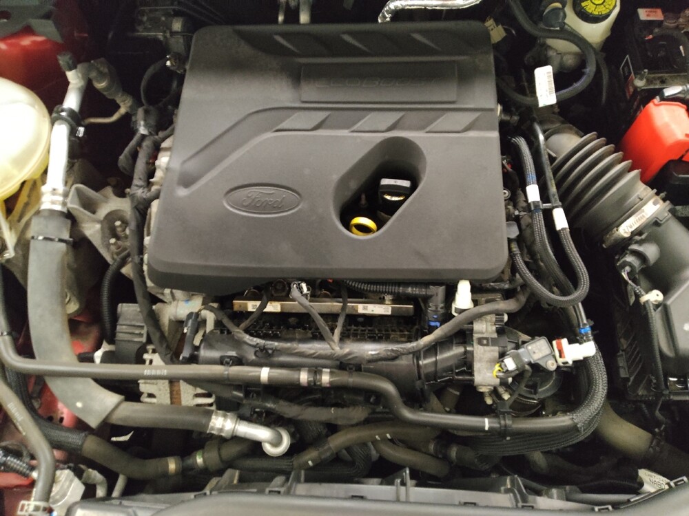 2020 Ford Escape in Eastpointe, MI 48021 - 18143574 30