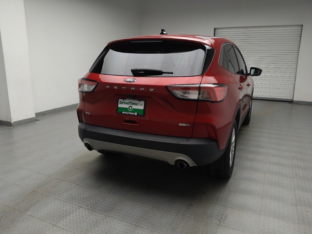 2020 Ford Escape in Eastpointe, MI 48021 - 18143574 7
