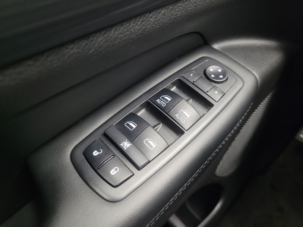 2019 Jeep Grand Cherokee in Indianapolis, IN 46222 - 18143578 27
