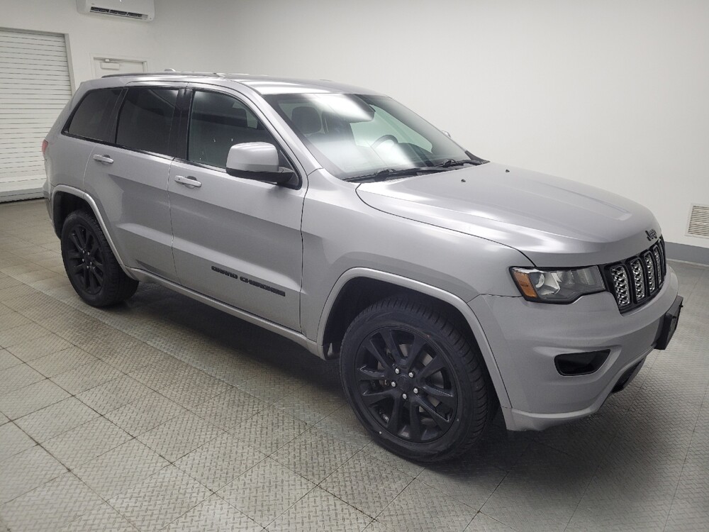 2019 Jeep Grand Cherokee in Indianapolis, IN 46222 - 18143578 11