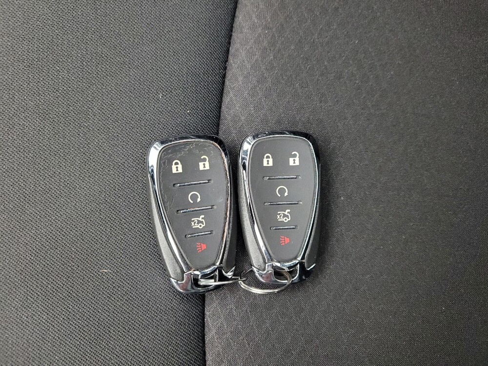 2023 Chevrolet Malibu in Eastpointe, MI 48021 - 18143580 32