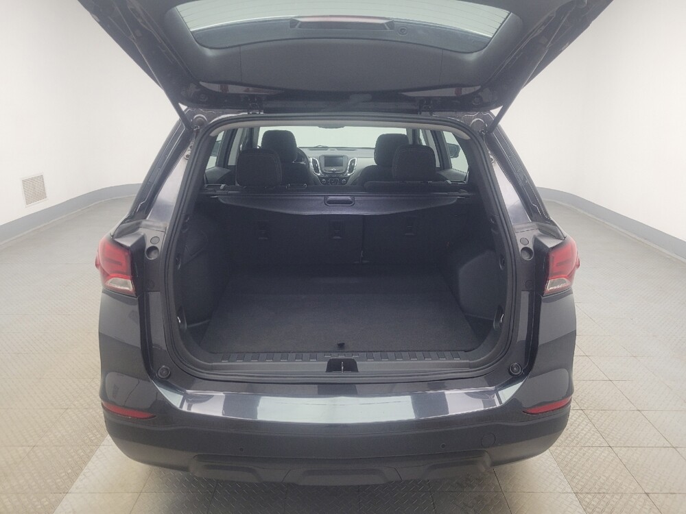 2022 Chevrolet Equinox in Mishawaka, IN 46545 - 18143582 29
