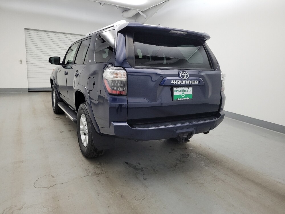 2018 Toyota 4Runner in Columbus, OH 43231 - 18143586 6