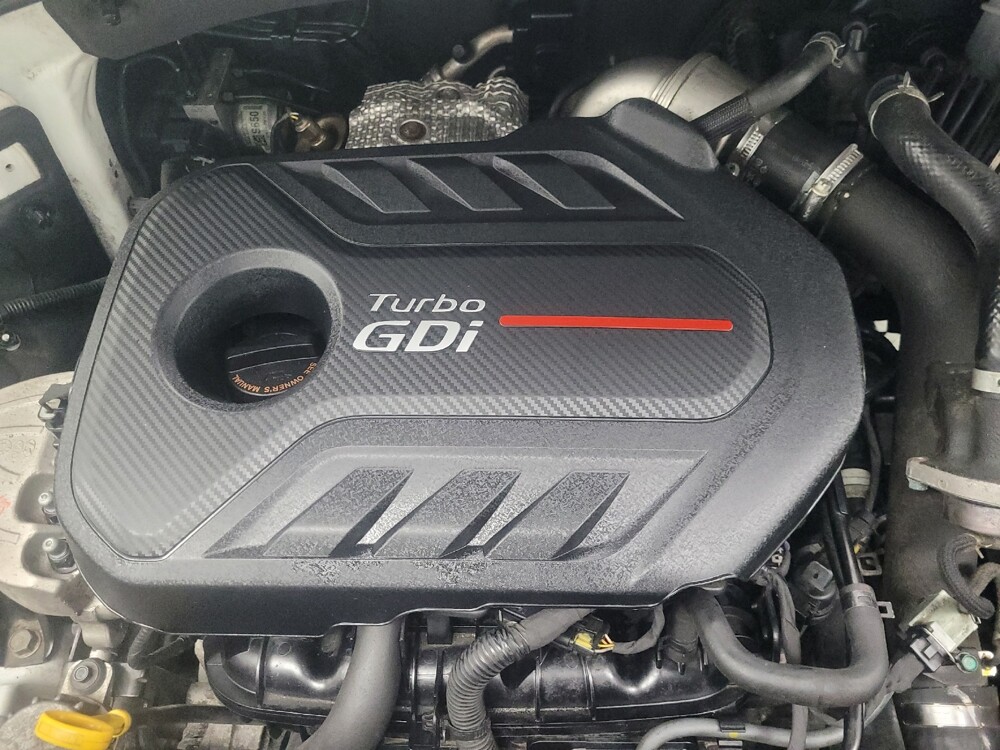 2019 Hyundai Santa Fe in Highland, IN 46322 - 18143597 30