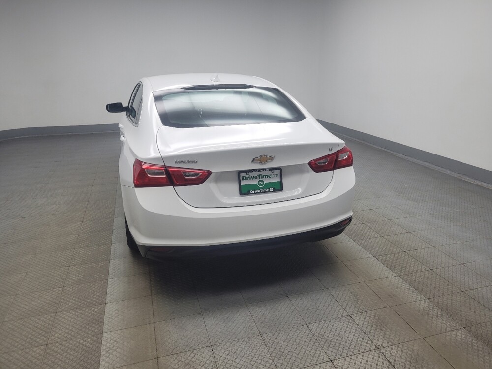 2023 Chevrolet Malibu in Mishawaka, IN 46545 - 18143601 6