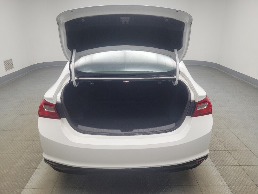 2023 Chevrolet Malibu in Mishawaka, IN 46545 - 18143601 29