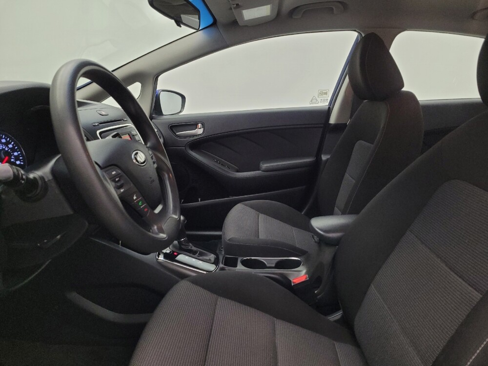 2017 Kia Forte in Columbus, OH 43228 - 18143603 17