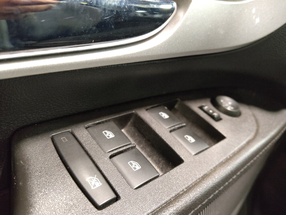 2017 Chevrolet Equinox in Arlington, TX 76011 - 18143604 27