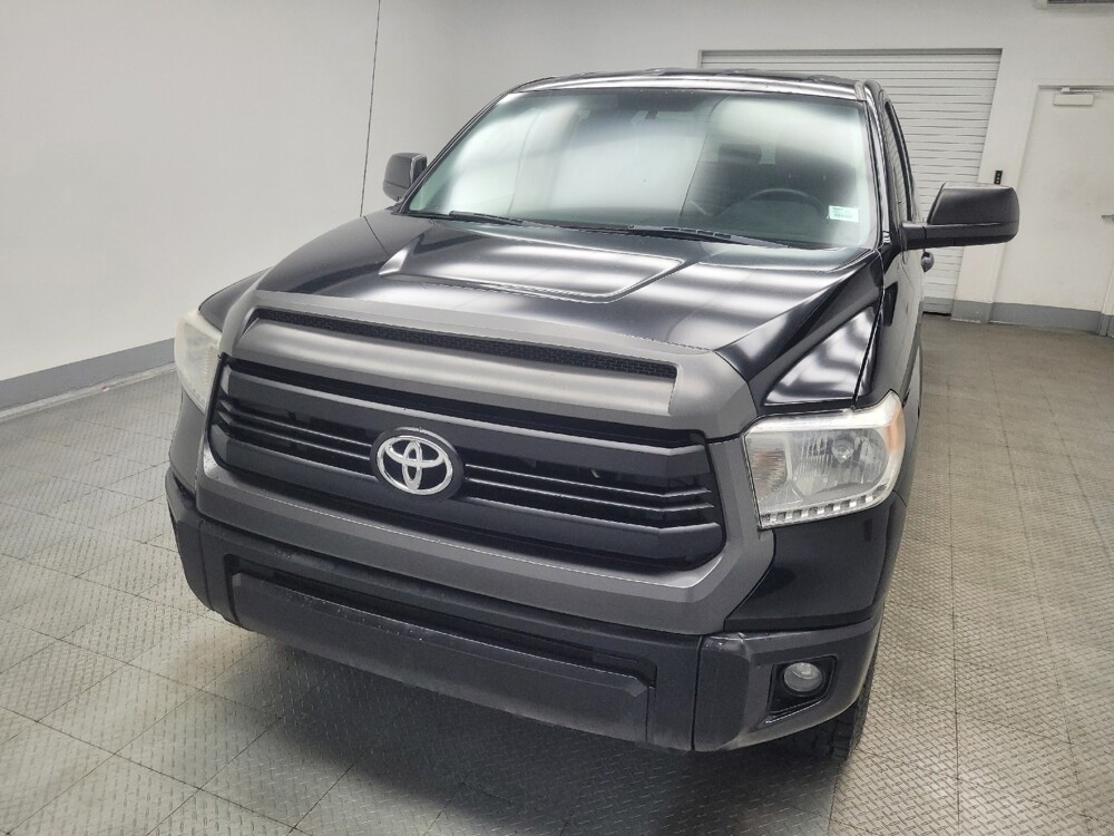 2016 Toyota Tundra in Indianapolis, IN 46222 - 18143605 15