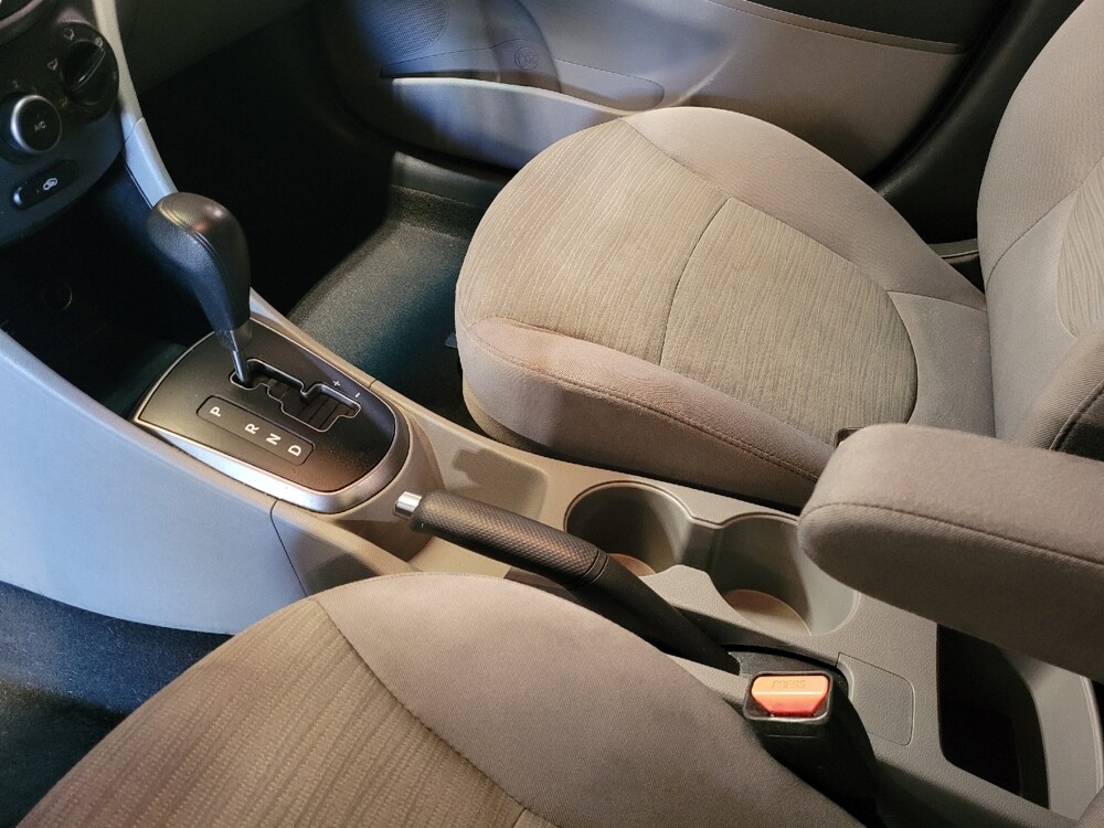 2016 Hyundai Accent in Savannah, GA 31419 - 18143606 26