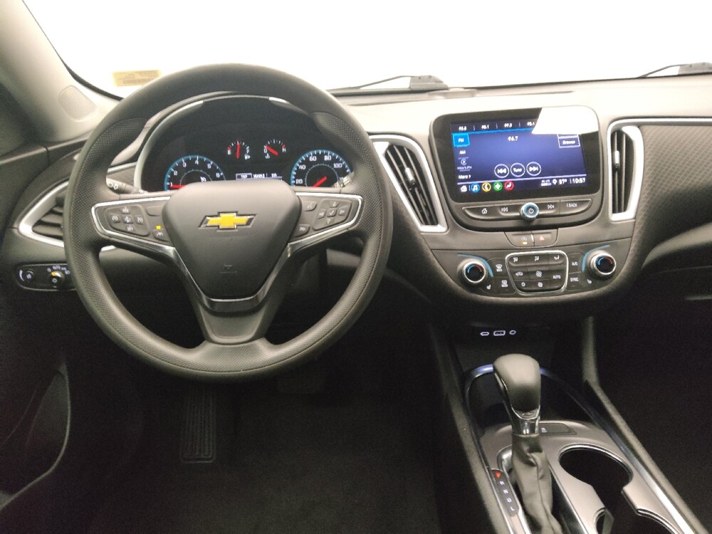 2023 Chevrolet Malibu in Peoria, IL 61615 - 18143610 22