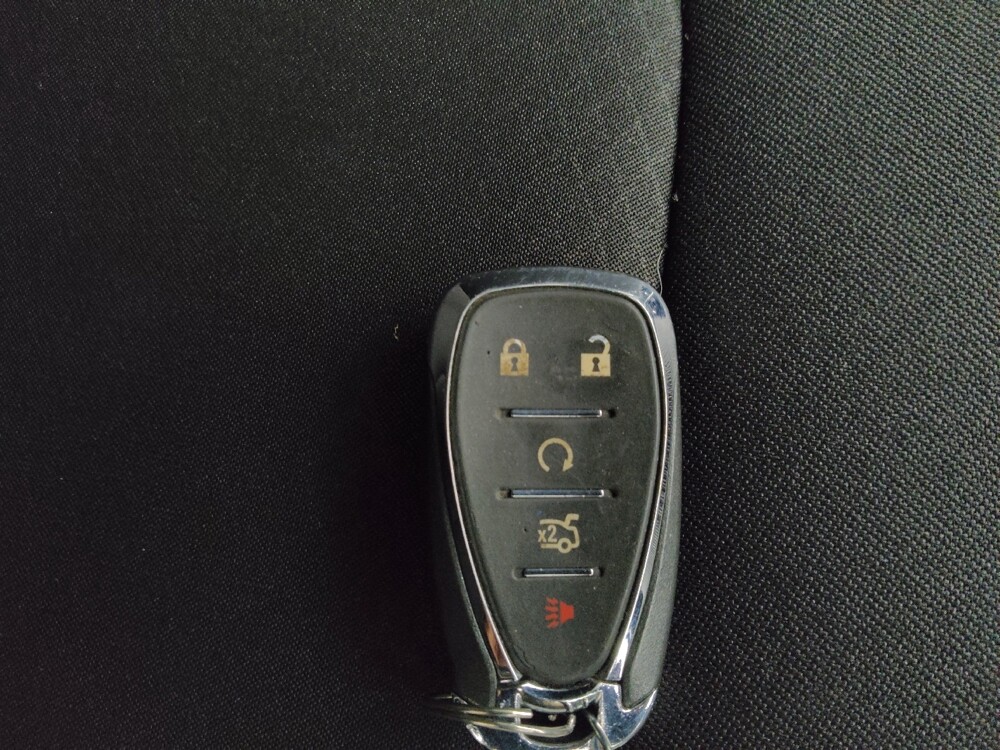2023 Chevrolet Malibu in Peoria, IL 61615 - 18143610 32