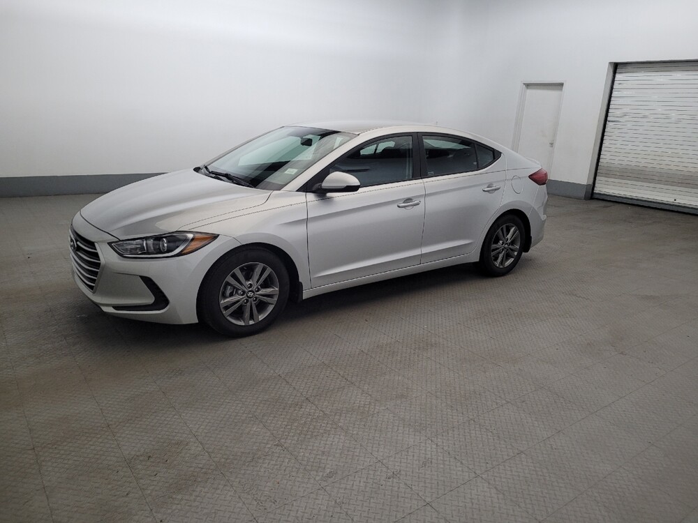 2018 Hyundai Elantra in New Castle, DE 19720 - 18143618 2