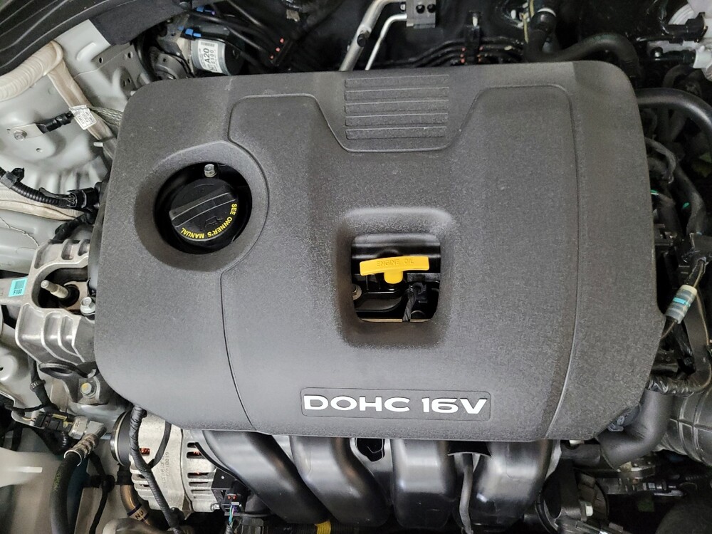 2018 Hyundai Elantra in New Castle, DE 19720 - 18143618 30