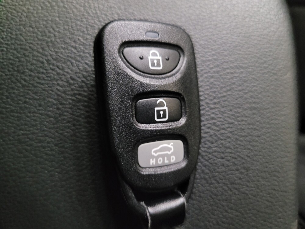 2018 Hyundai Elantra in New Castle, DE 19720 - 18143618 32