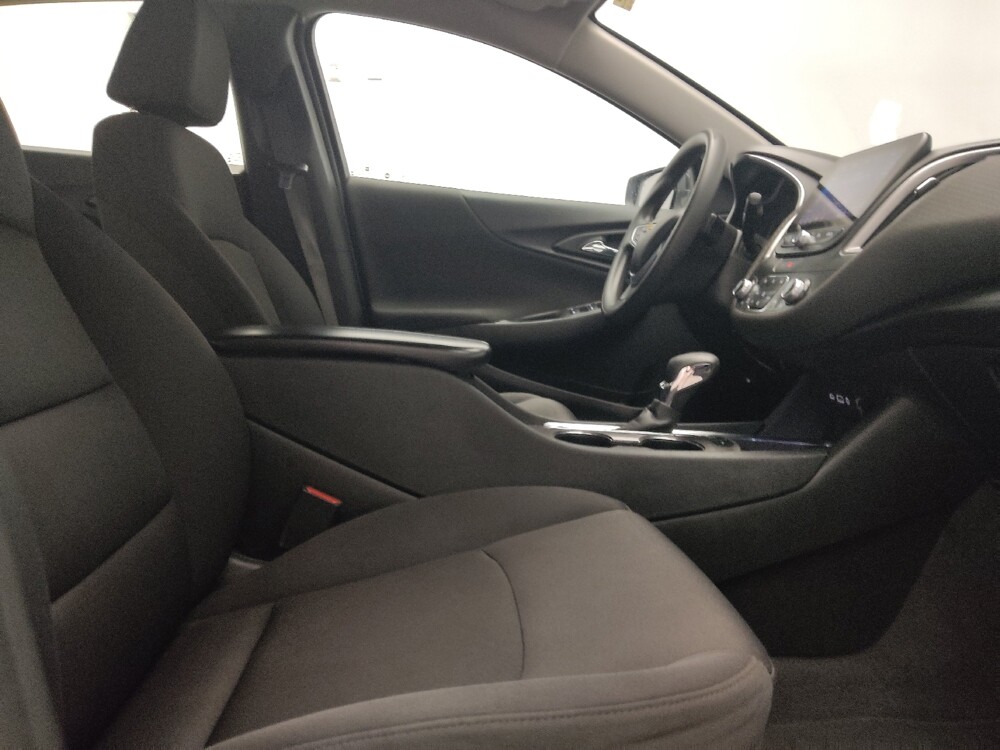2023 Chevrolet Malibu in Lewisville, TX 75067 - 18143619 21