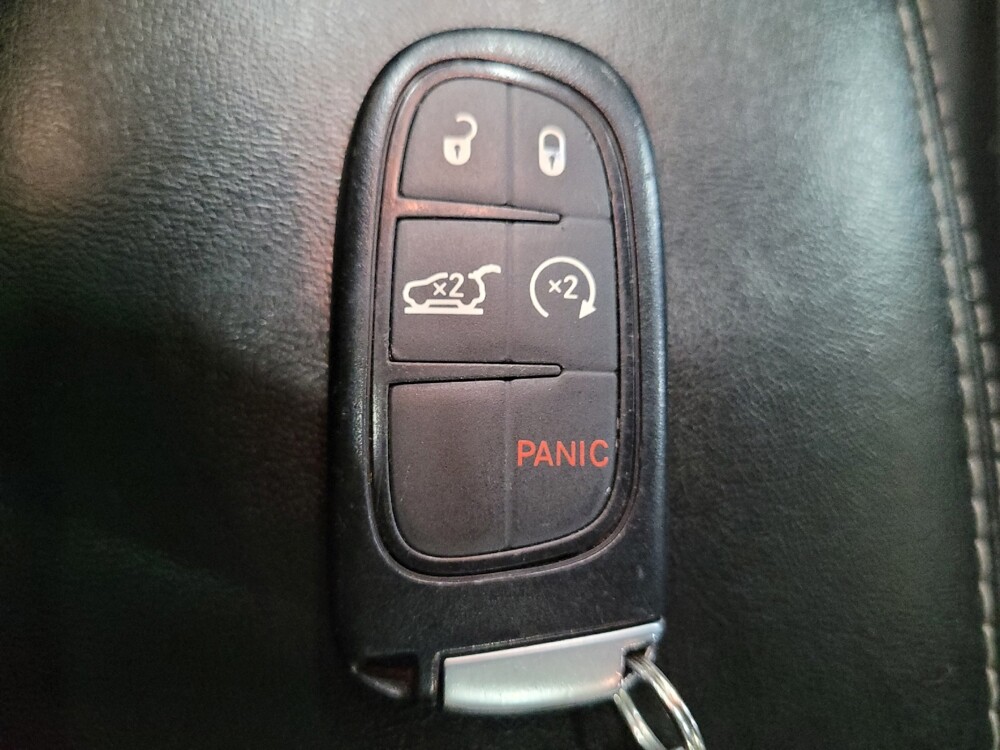 2019 Jeep Cherokee in New Castle, DE 19720 - 18143621 32