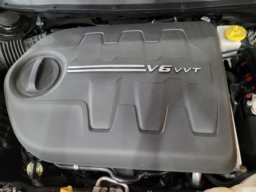 2019 Jeep Cherokee in New Castle, DE 19720 - 18143621 30